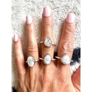 Elegant Silver Gemstone Ring